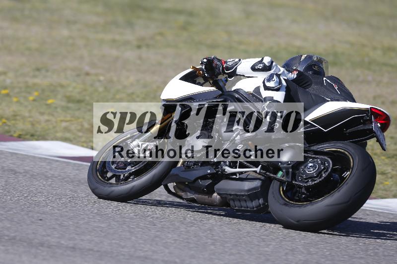 /06 08.04.2026 Cornu Master School ADR/Gruppe rot/1